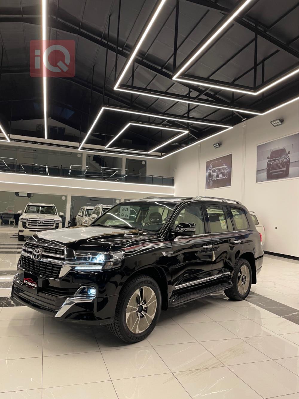 تۆیۆتا لاند کروزەر